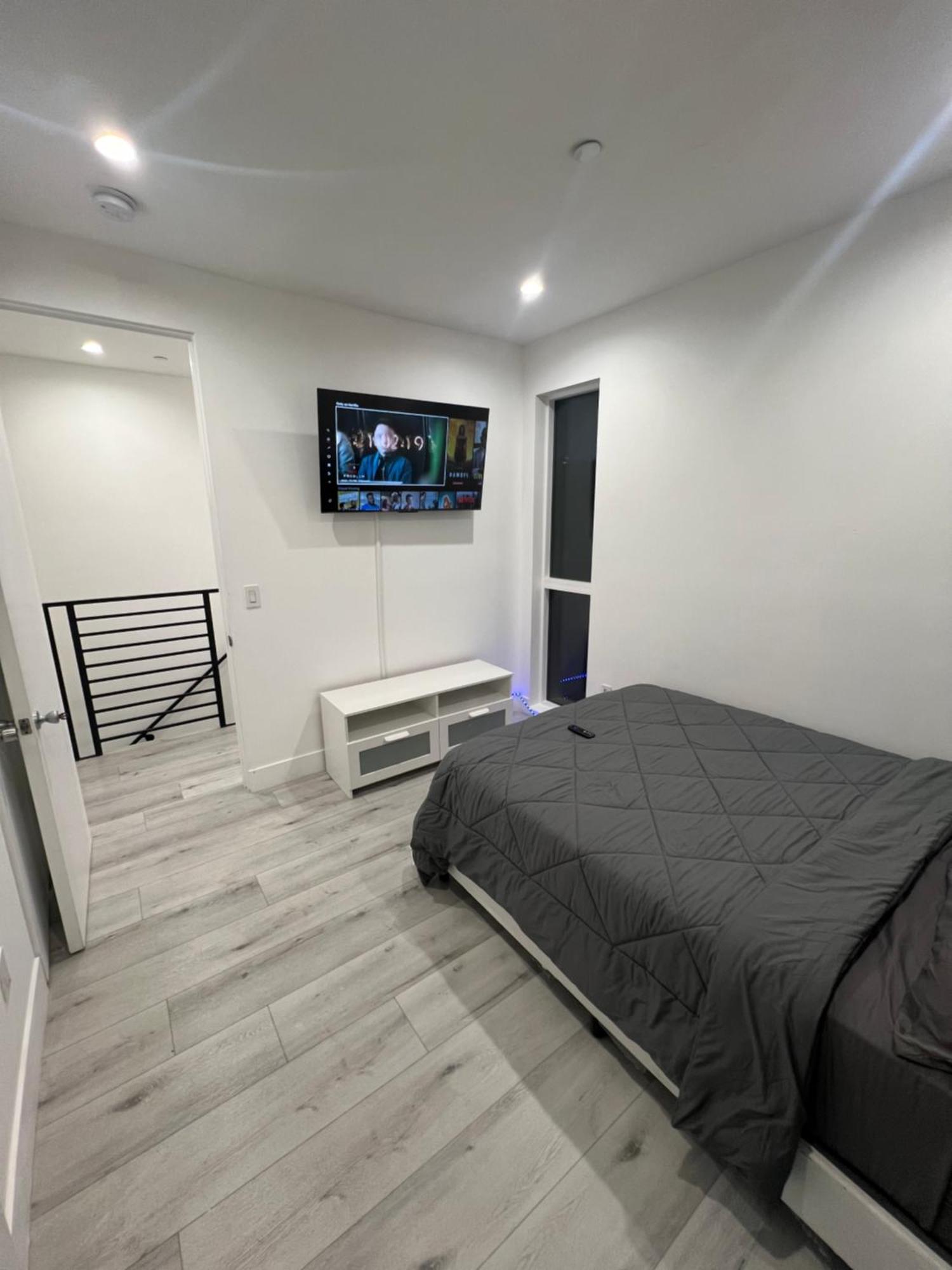 1br Hollywood Townhouse Appartamento